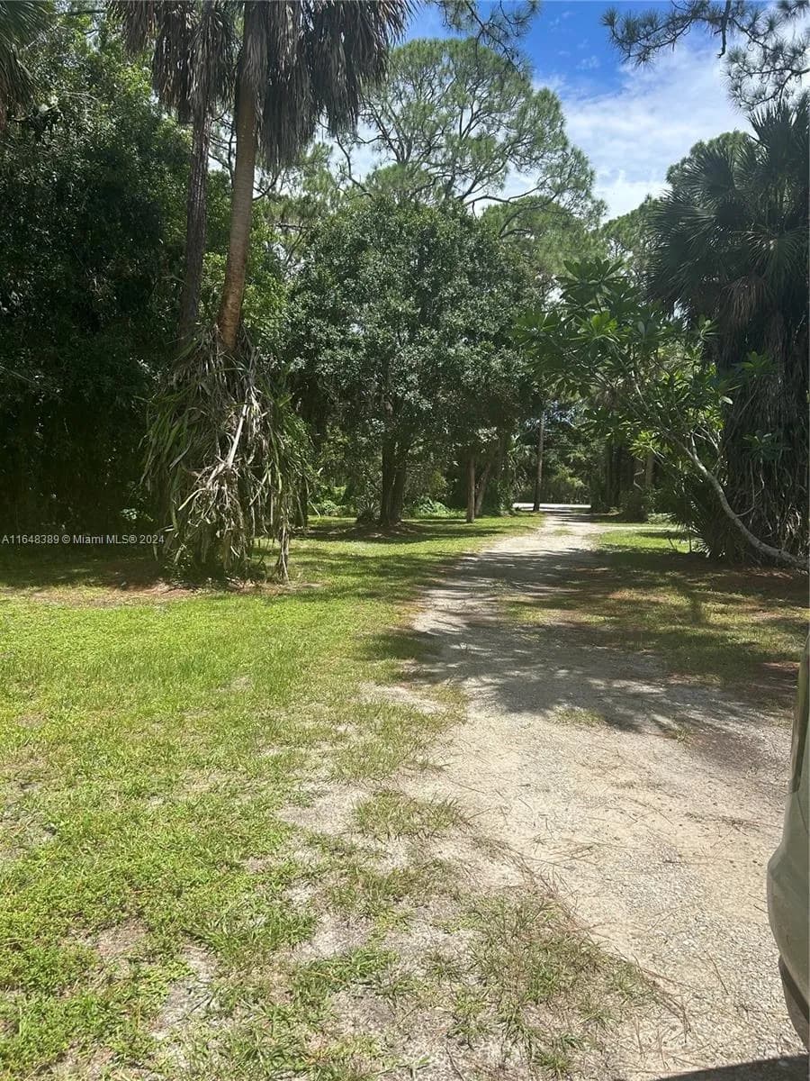 8106 SW Citrus Blvd, Palm City FL 34990