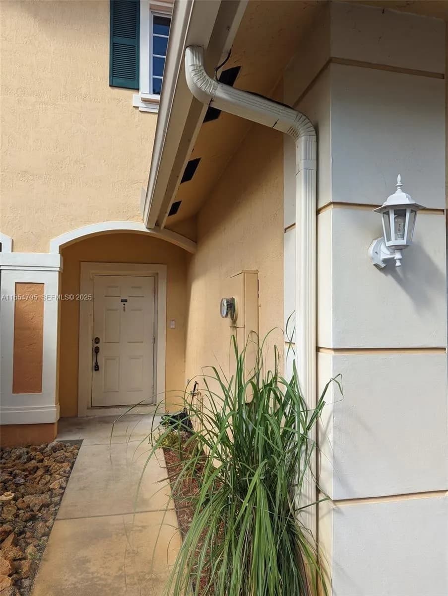 6407 Catalina Ln # 6407, Tamarac FL 33321