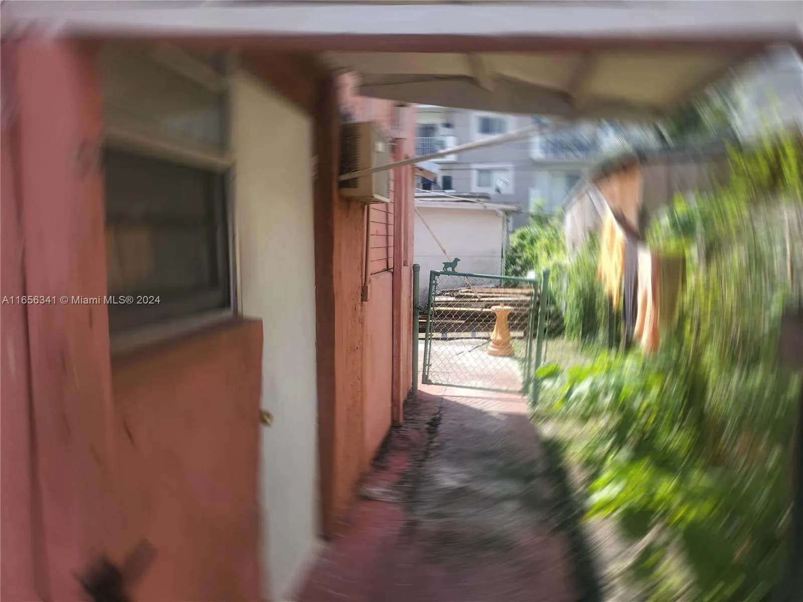 158 E 4th St, Hialeah FL 33010