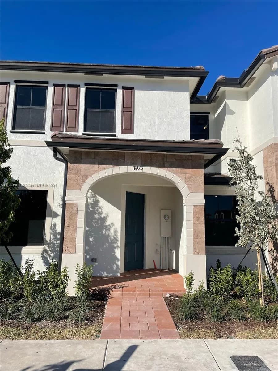 3 bedroom 2 bath for sale at 3415 W 112th Ter, Hialeah FL 33018