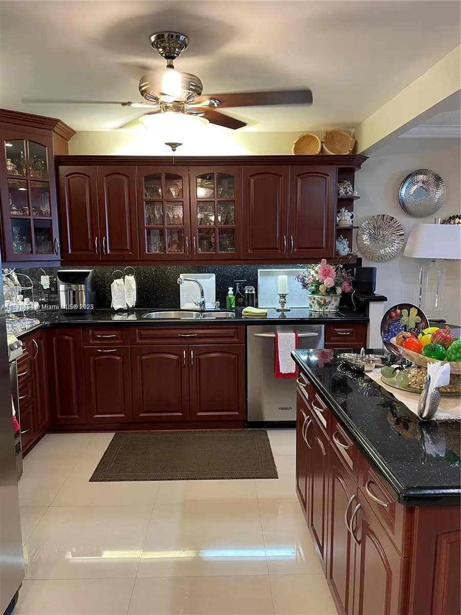 3800 S Ocean Dr # 1407, Hollywood FL 33019