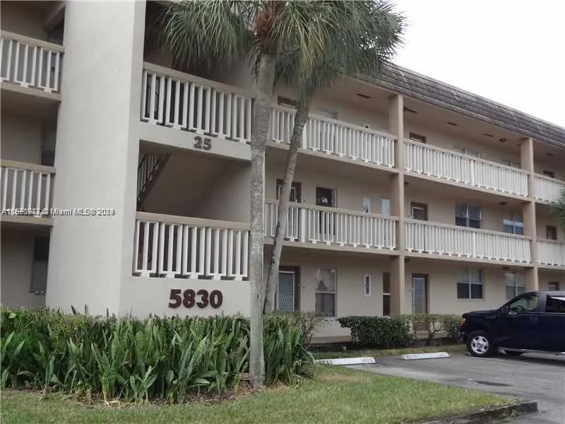 5830 NW 64th Ave # 104, Tamarac FL 33319