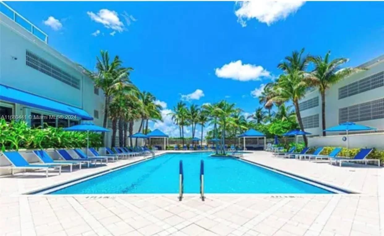 6051 N Ocean Dr # 1403, Hollywood FL 33019