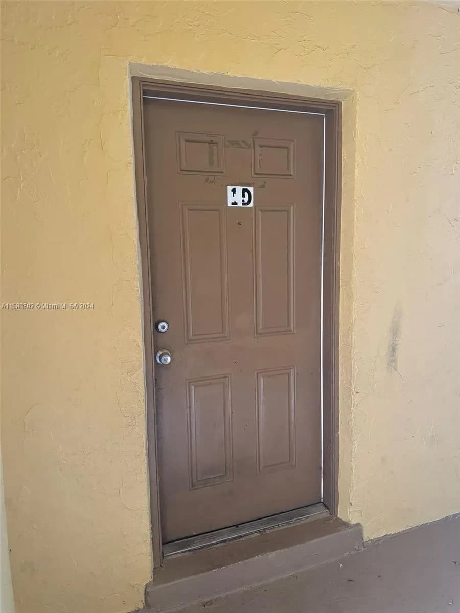 2814 NW 55th Ave # 1D, Lauderhill FL 33313