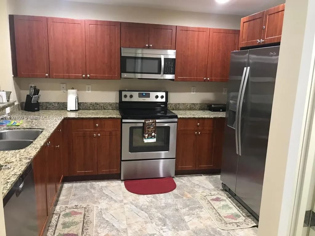 10850 NW 89th Ter # 5, Doral FL 33178