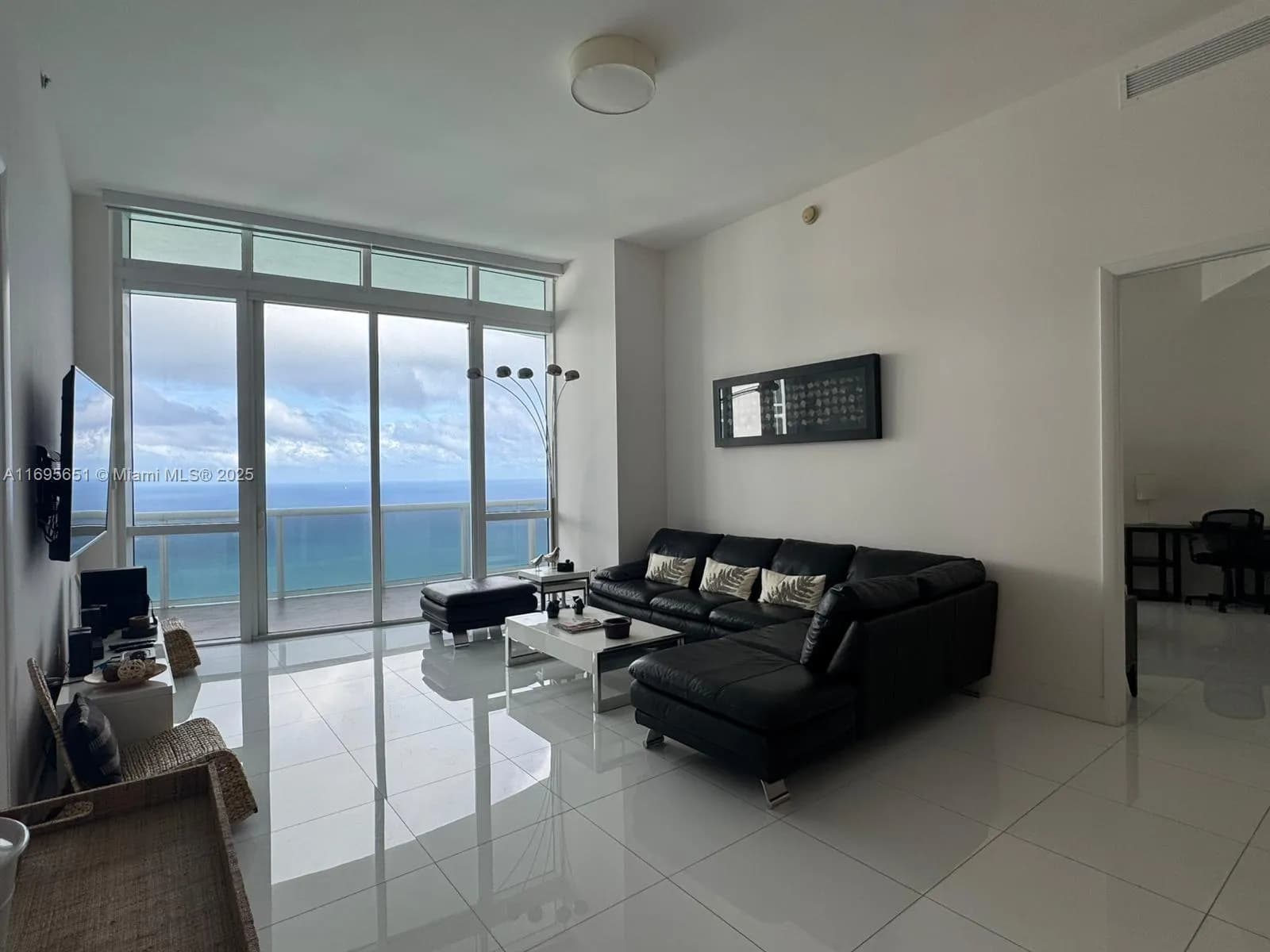 15811 Collins Ave # 4203, Sunny Isles Beach FL 33160