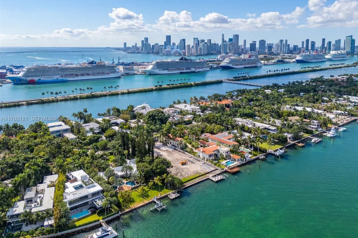 49 Palm Ave, Miami Beach FL 33139