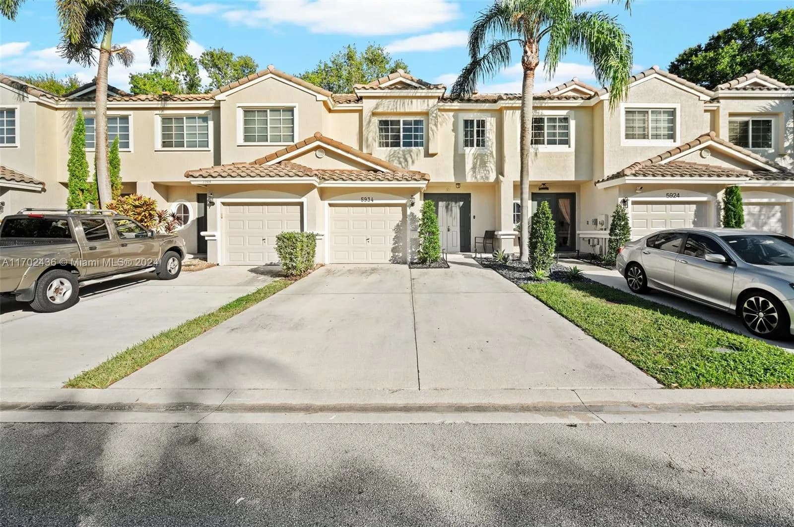 5934 NW 47th Way, Coconut Creek FL 33073