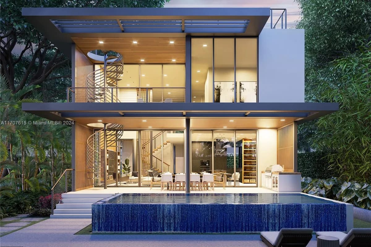 7607 NE 7th Ave, Miami FL 33138