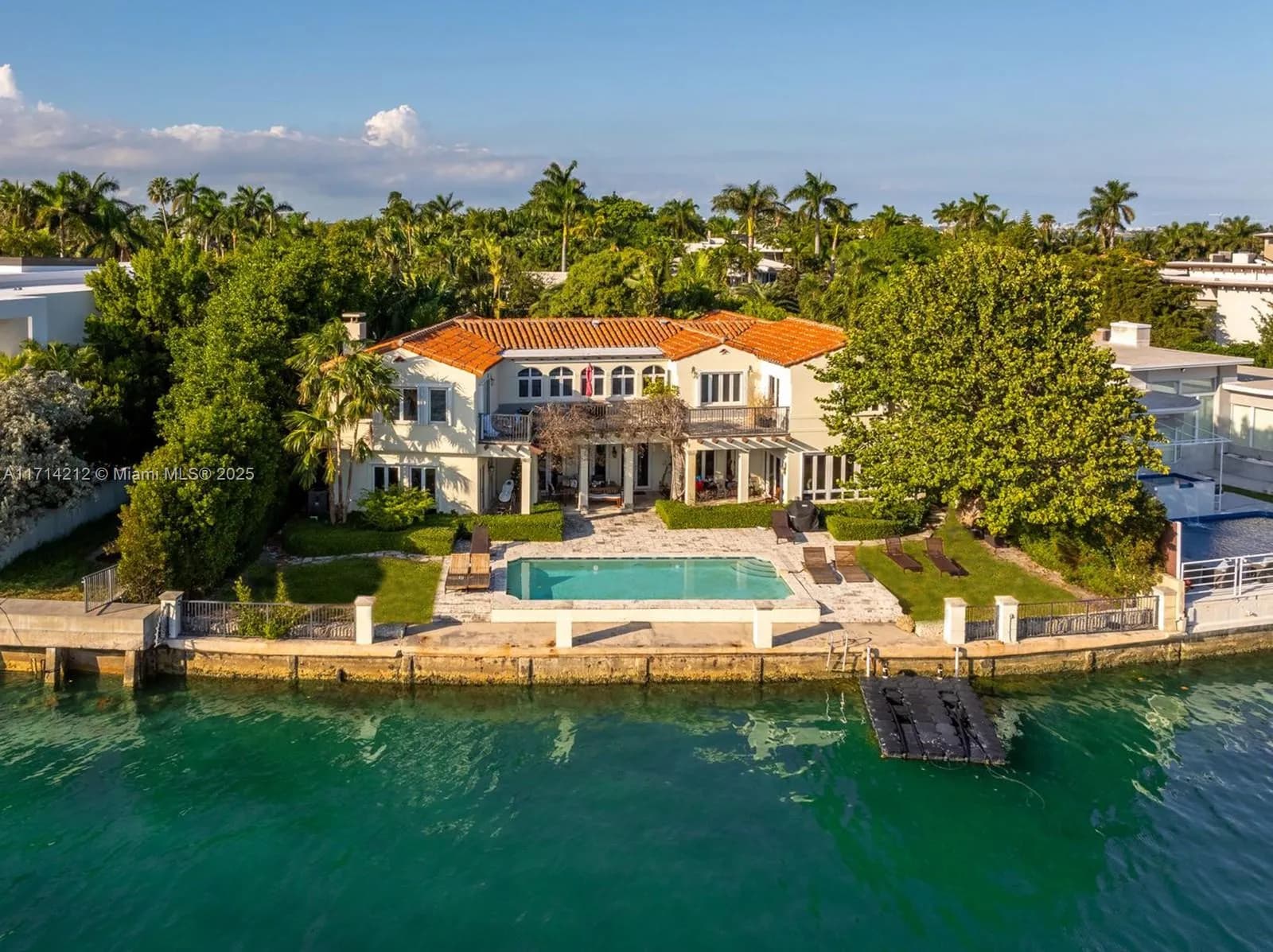 11 E Rivo Alto Dr, Miami Beach FL 33139