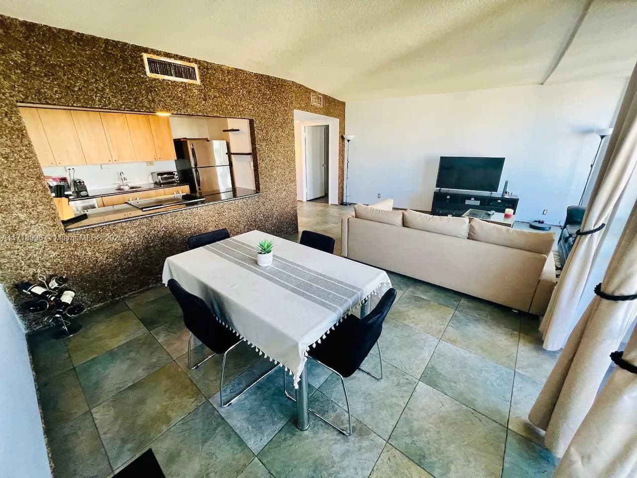 900 Bay Dr # 411, Miami Beach FL 33141