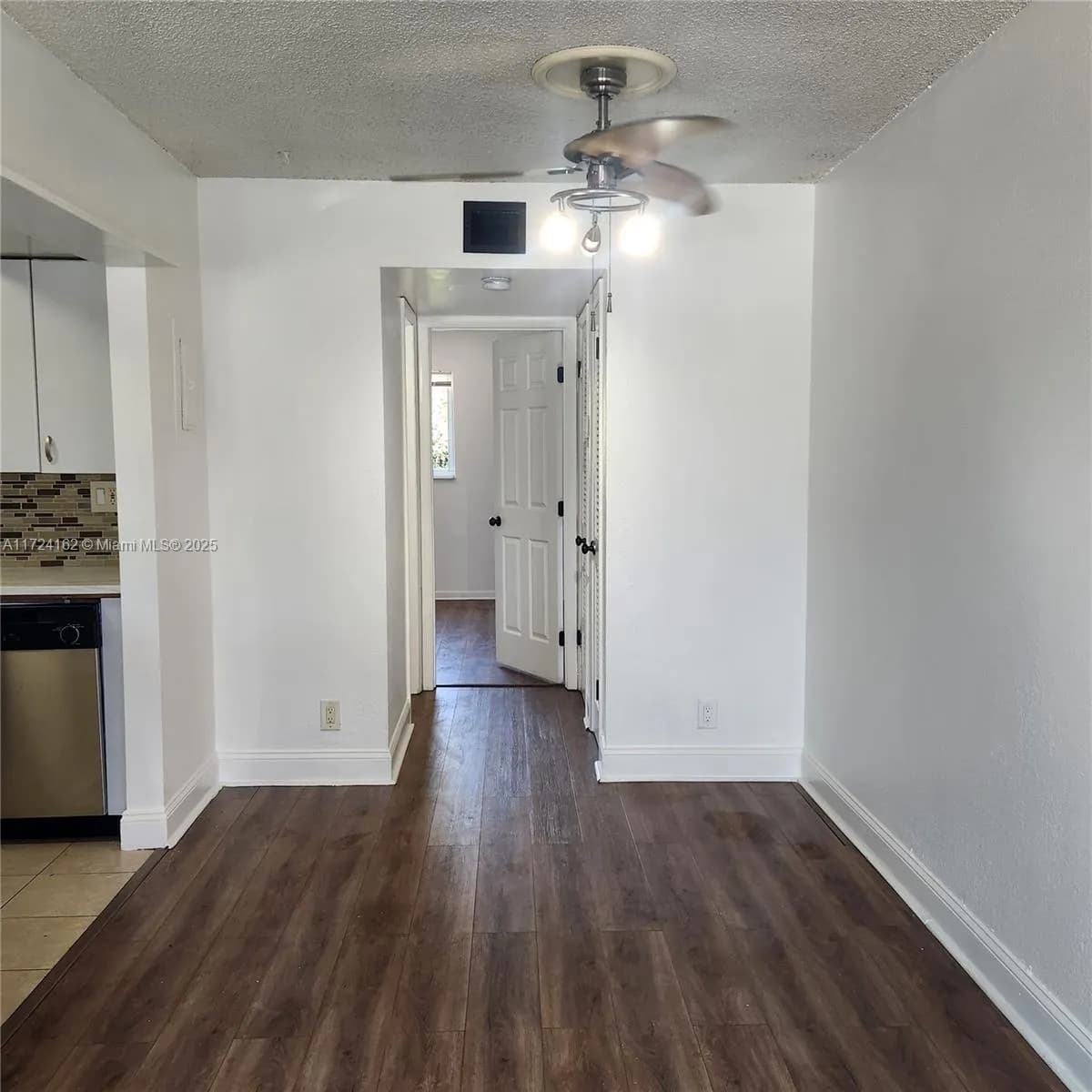 1400 NE 54th St # 106, Fort Lauderdale FL 33334