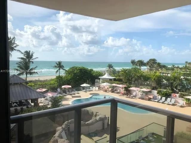 5225 Collins Ave # 501, Miami Beach FL 33140