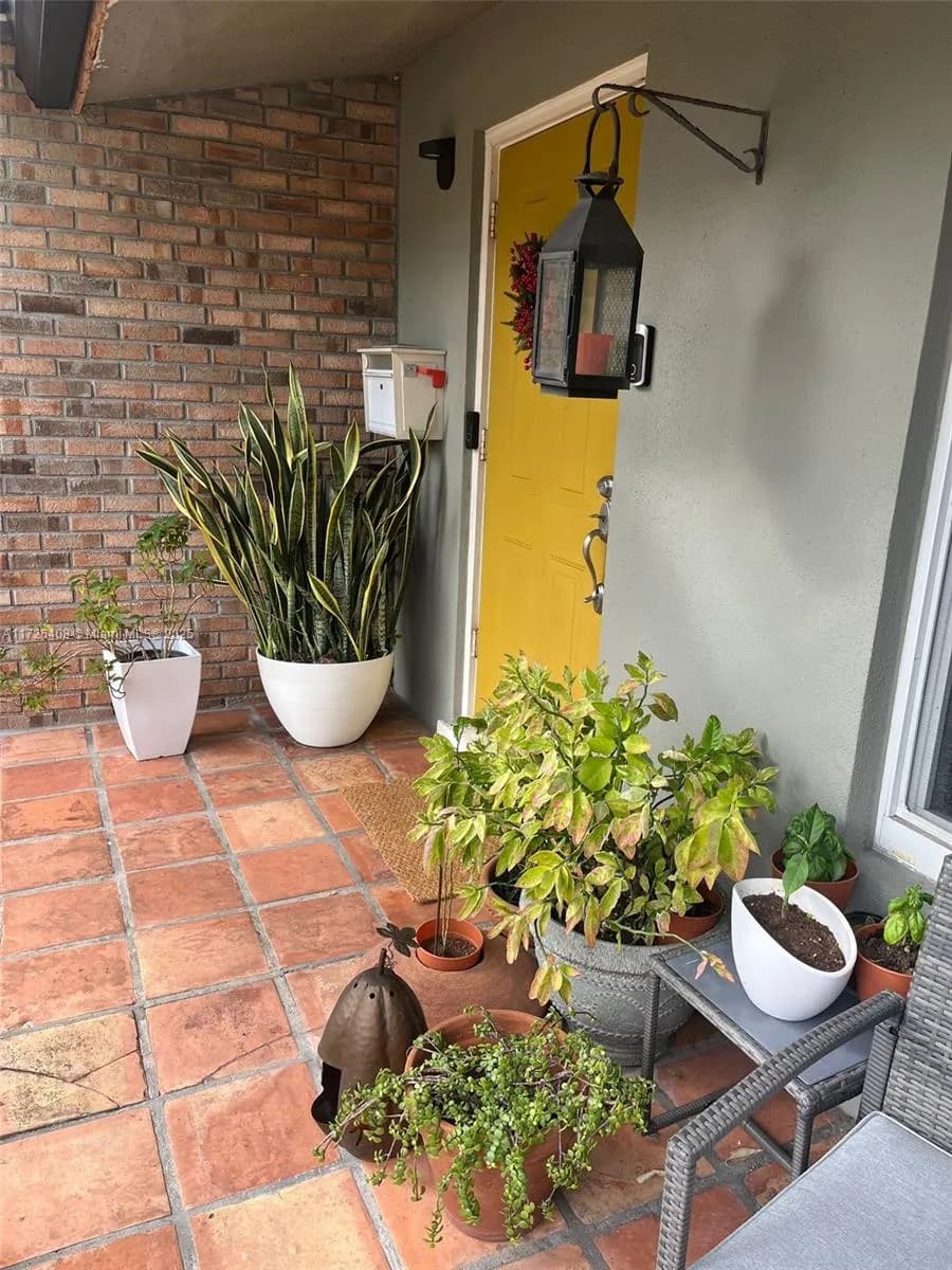 4509 W Park Rd, Hollywood FL 33021