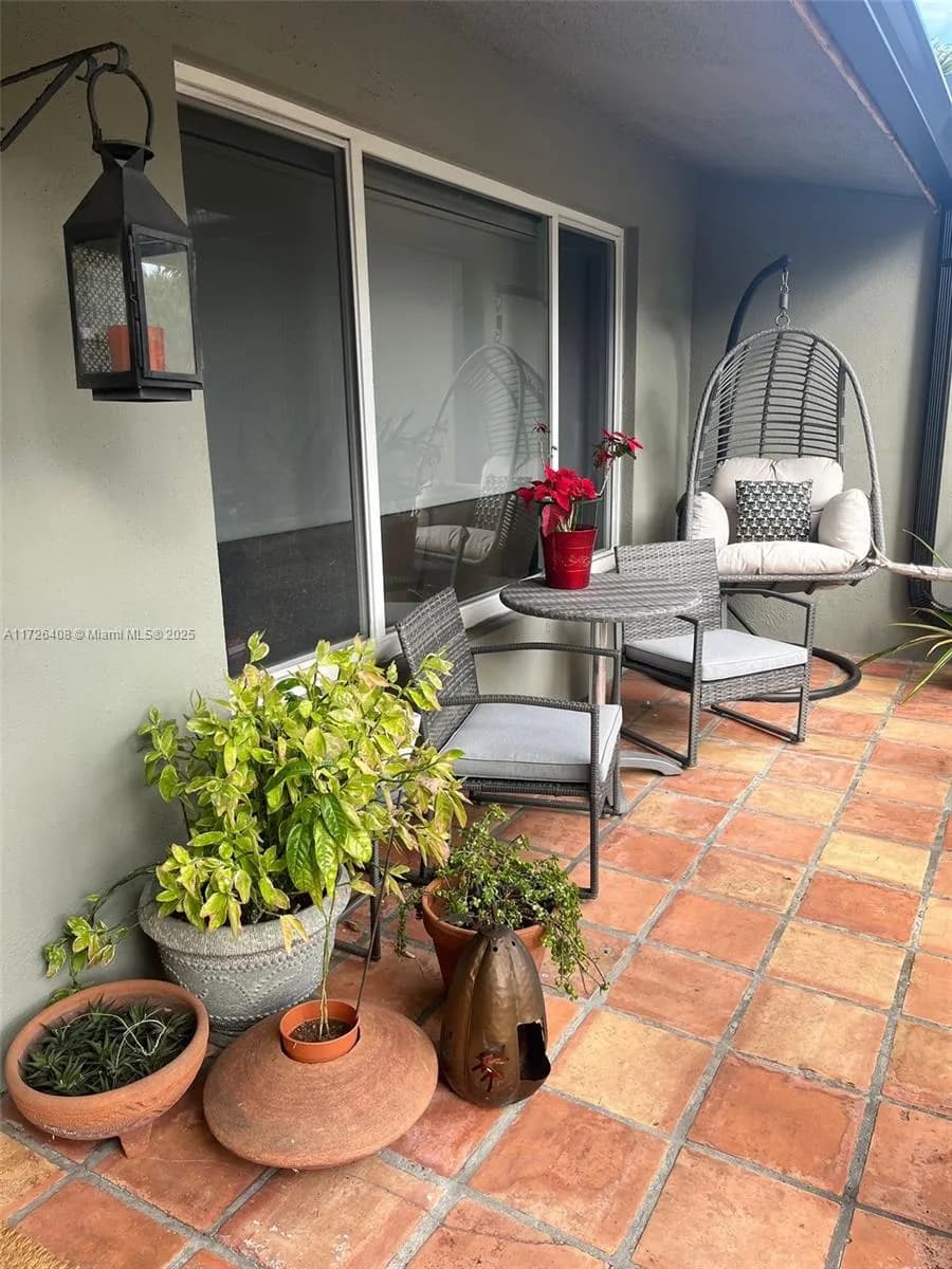 4509 W Park Rd, Hollywood FL 33021