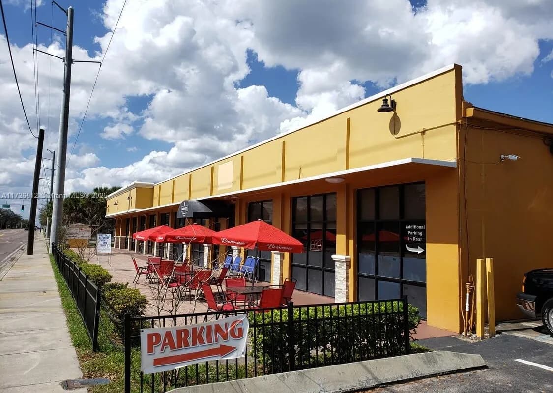 2475 S PARK AVE, Sanford FL 32771