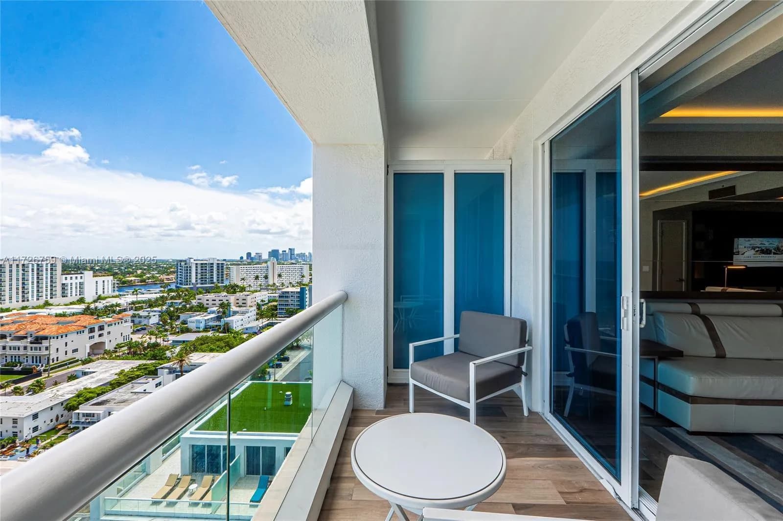 551 N Fort Lauderdale Beach Blvd # R2210, Fort Lauderdale FL 33304