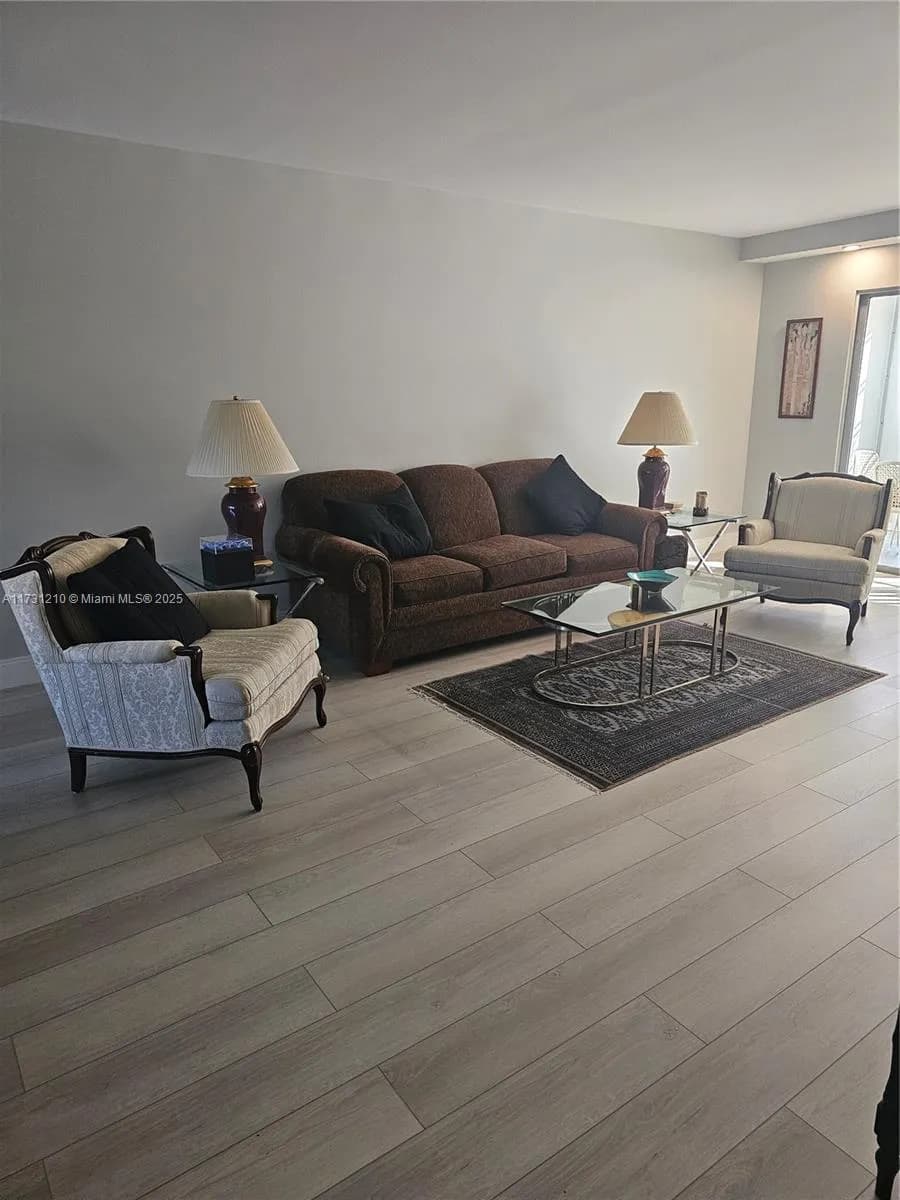 3203 Portofino Pt # F2, Coconut Creek FL 33066