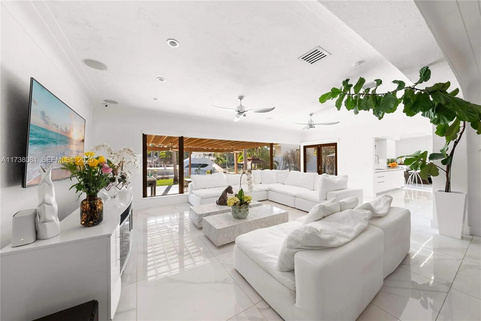 1070 Belle Meade Island Dr, Miami FL 33138