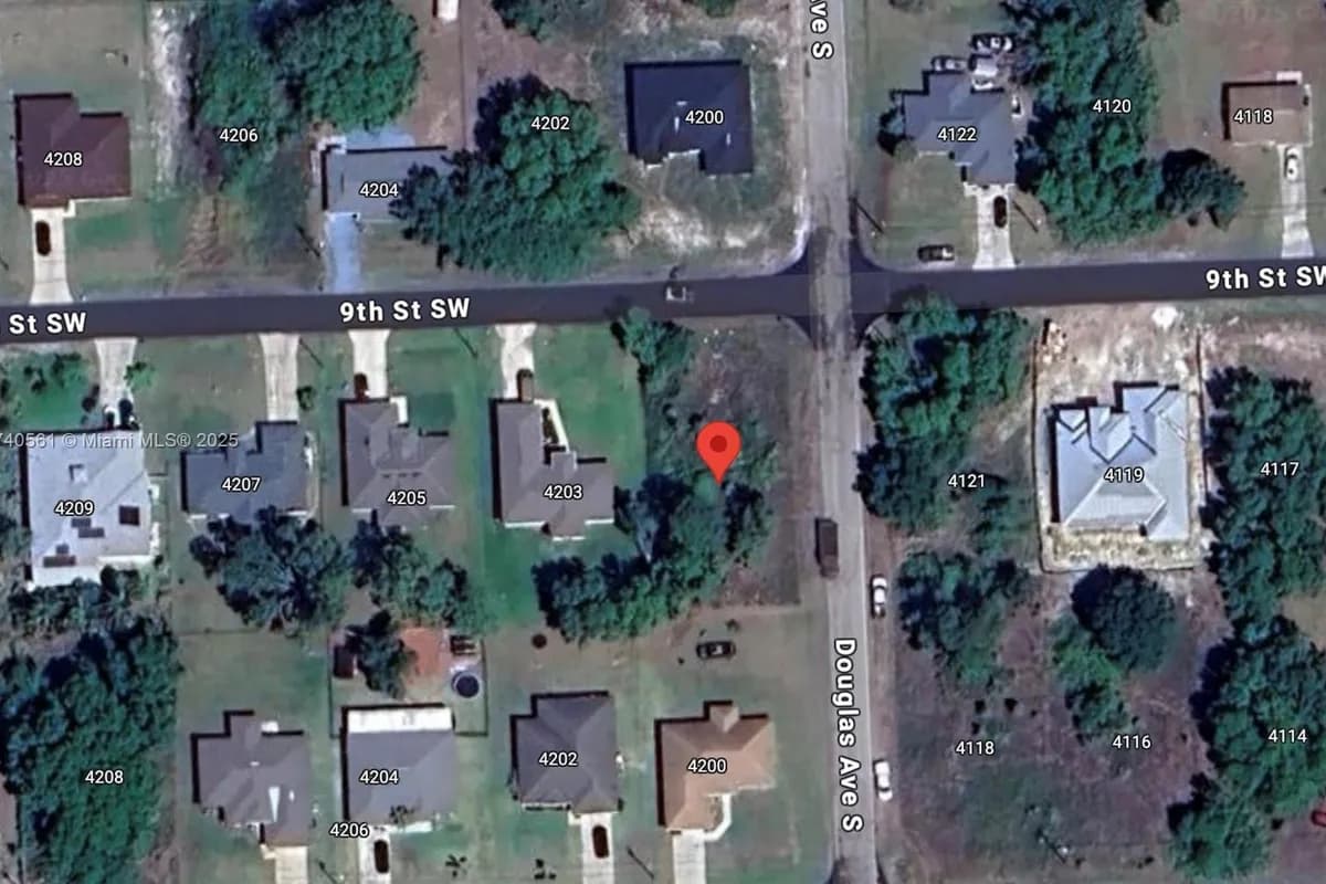 4201 9TH ST SW, Lehigh Acres FL 33976