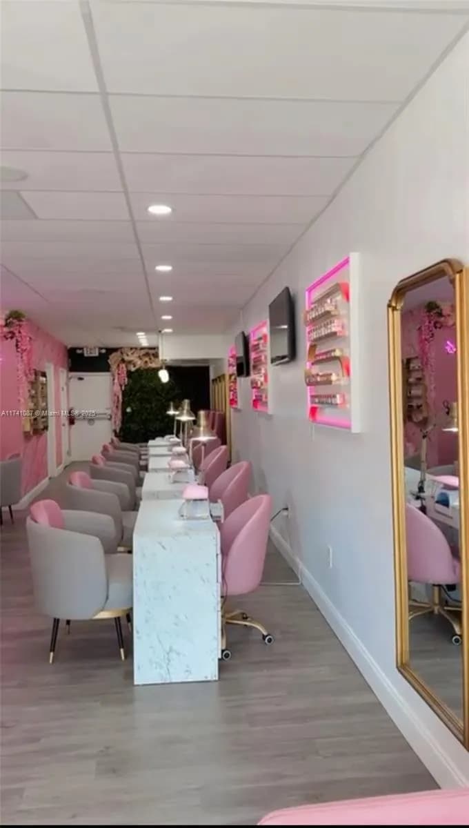 4502 nw 2nd Ave, Miami FL 33127