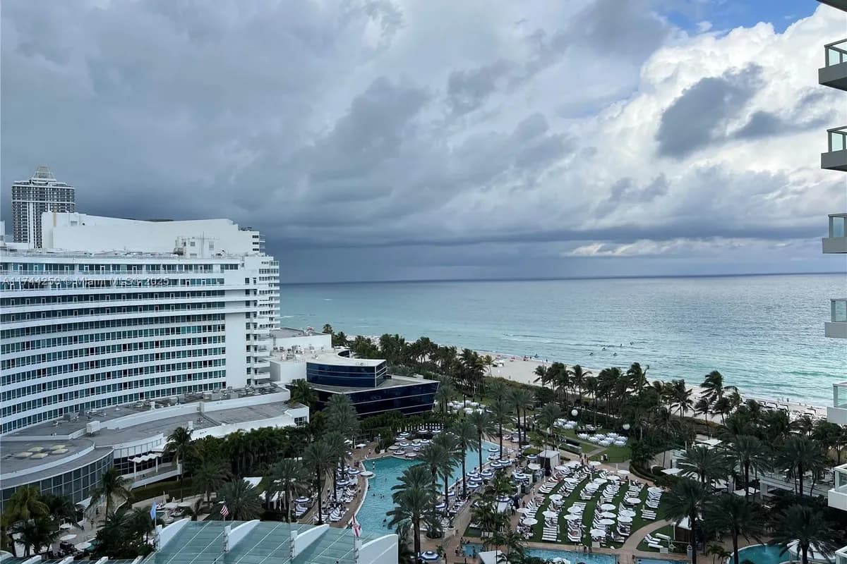 4401 Collins Ave # 1401, Miami Beach FL 33140