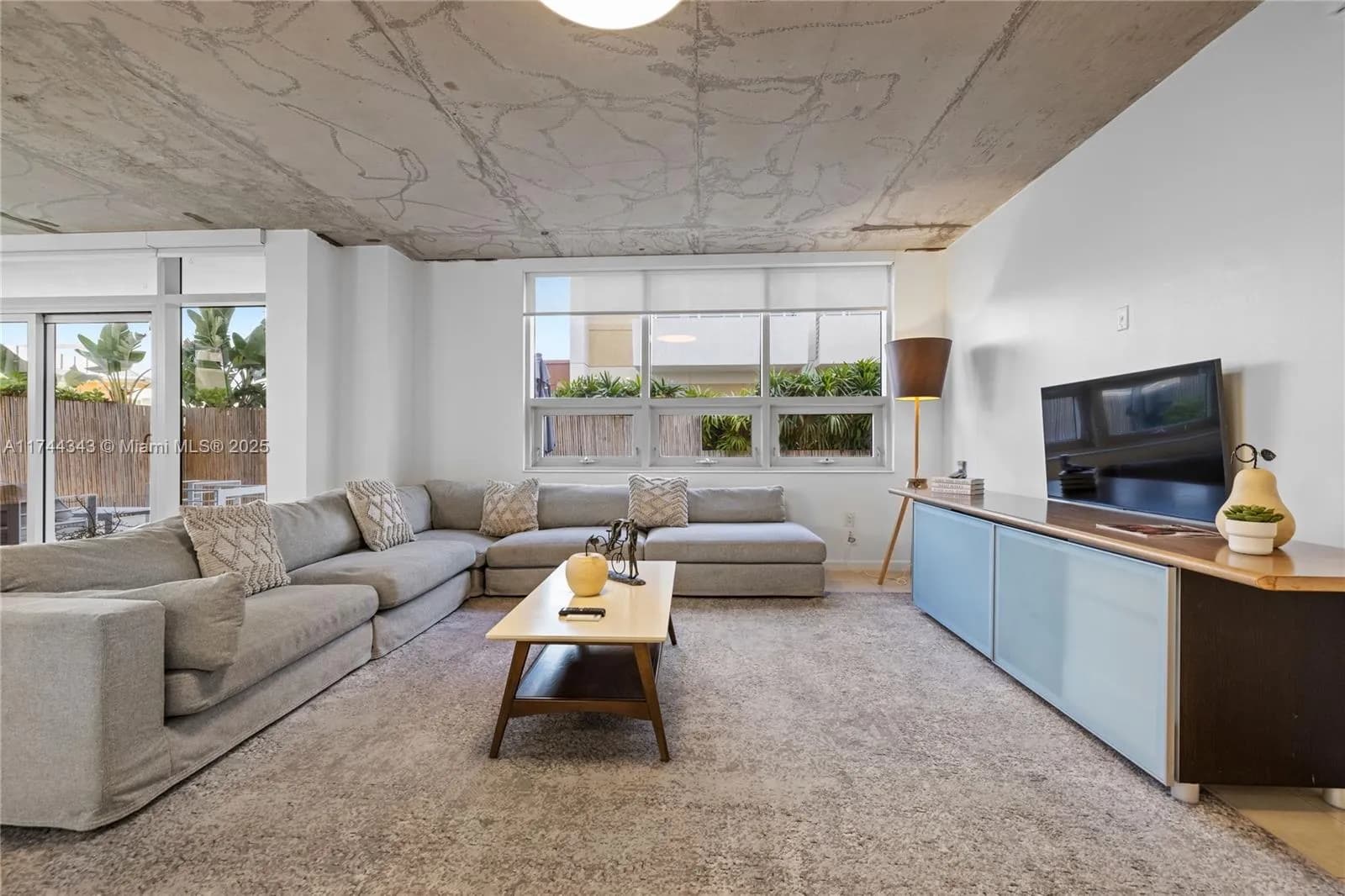 3250 NE 1st Ave # 515, Miami FL 33137