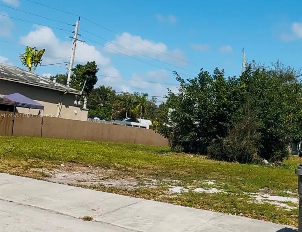 1023 W Las Olas Blvd, Fort Lauderdale FL 33312