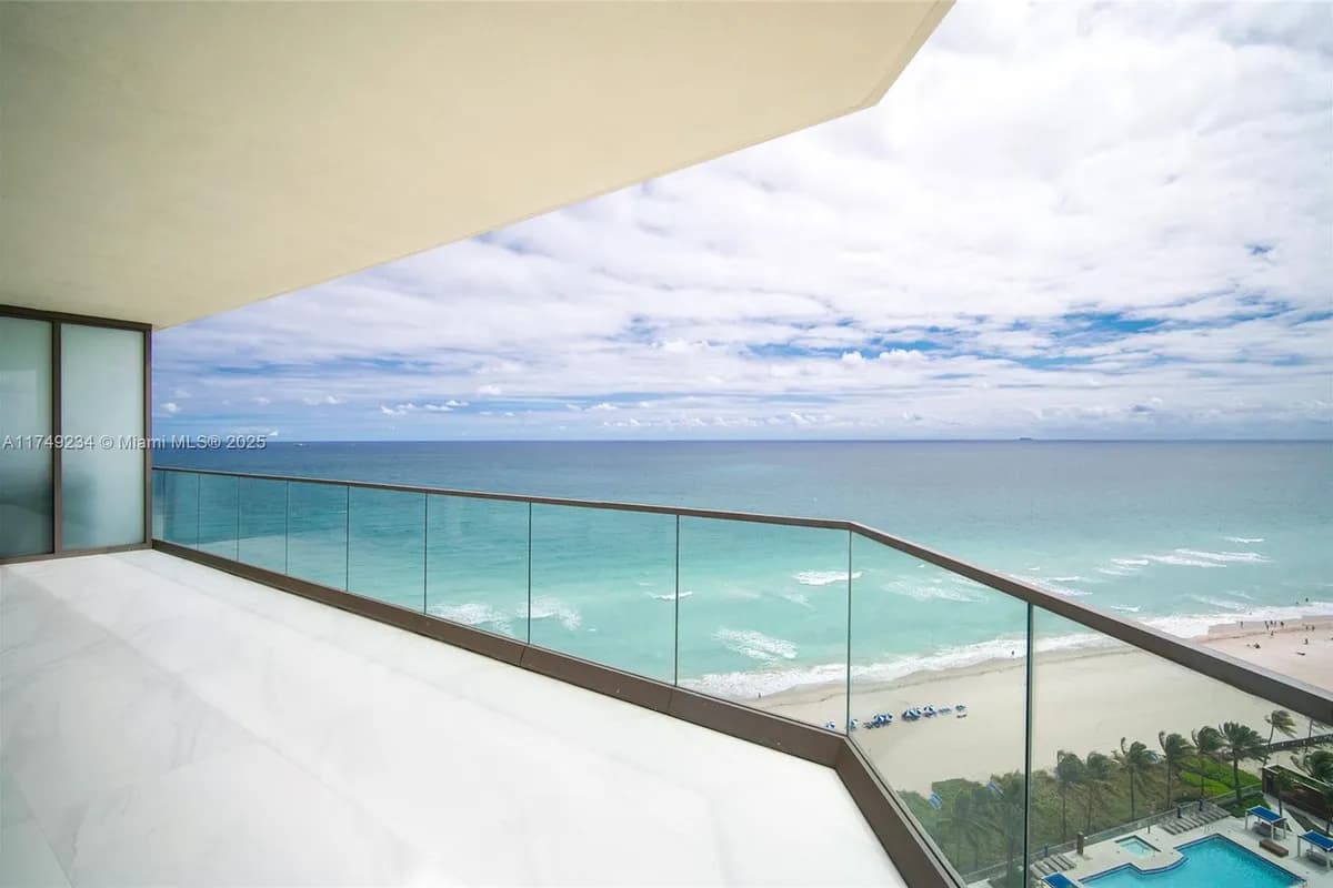 18975 Collins Ave # 1604, Sunny Isles Beach FL 33160