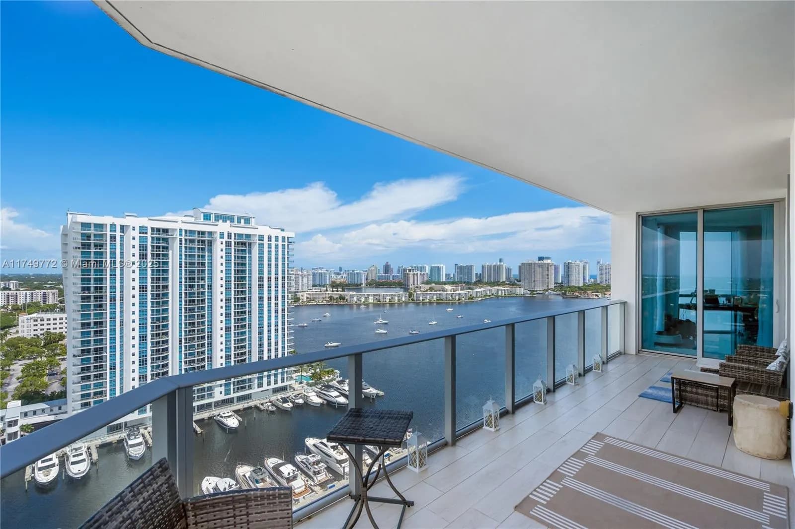 2 bedroom 2 bath for sale at 17111 Biscayne Blvd # 2001, North Miami Beach FL 33160