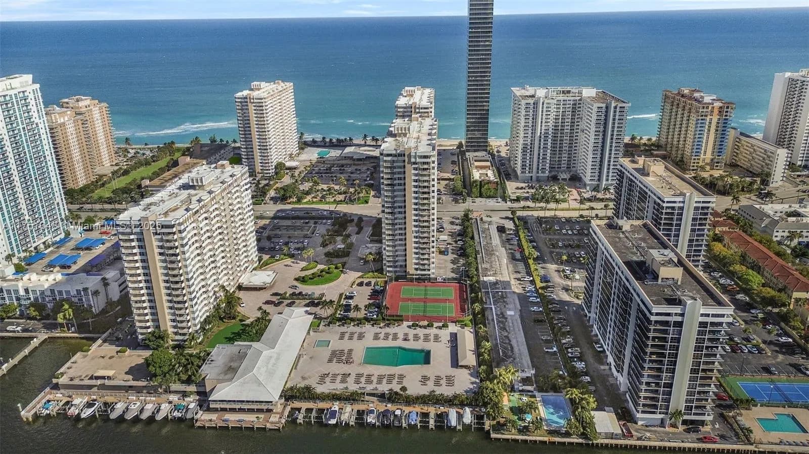 2 bedroom 2 bath for sale at 1985 S Ocean Dr # 8G, Hallandale Beach FL 33009