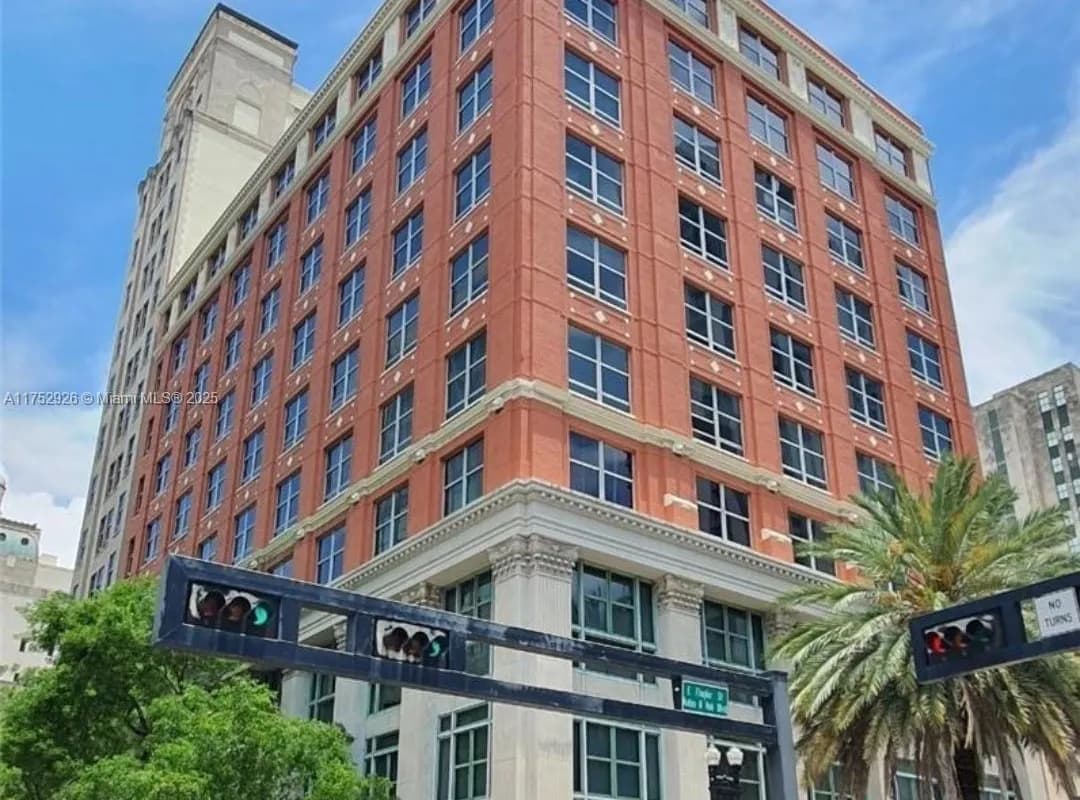 111 E Flagler St # 401, Miami FL 33131