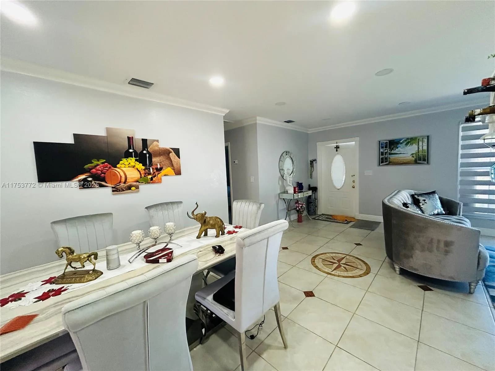 7245 W 10th Ave, Hialeah FL 33014