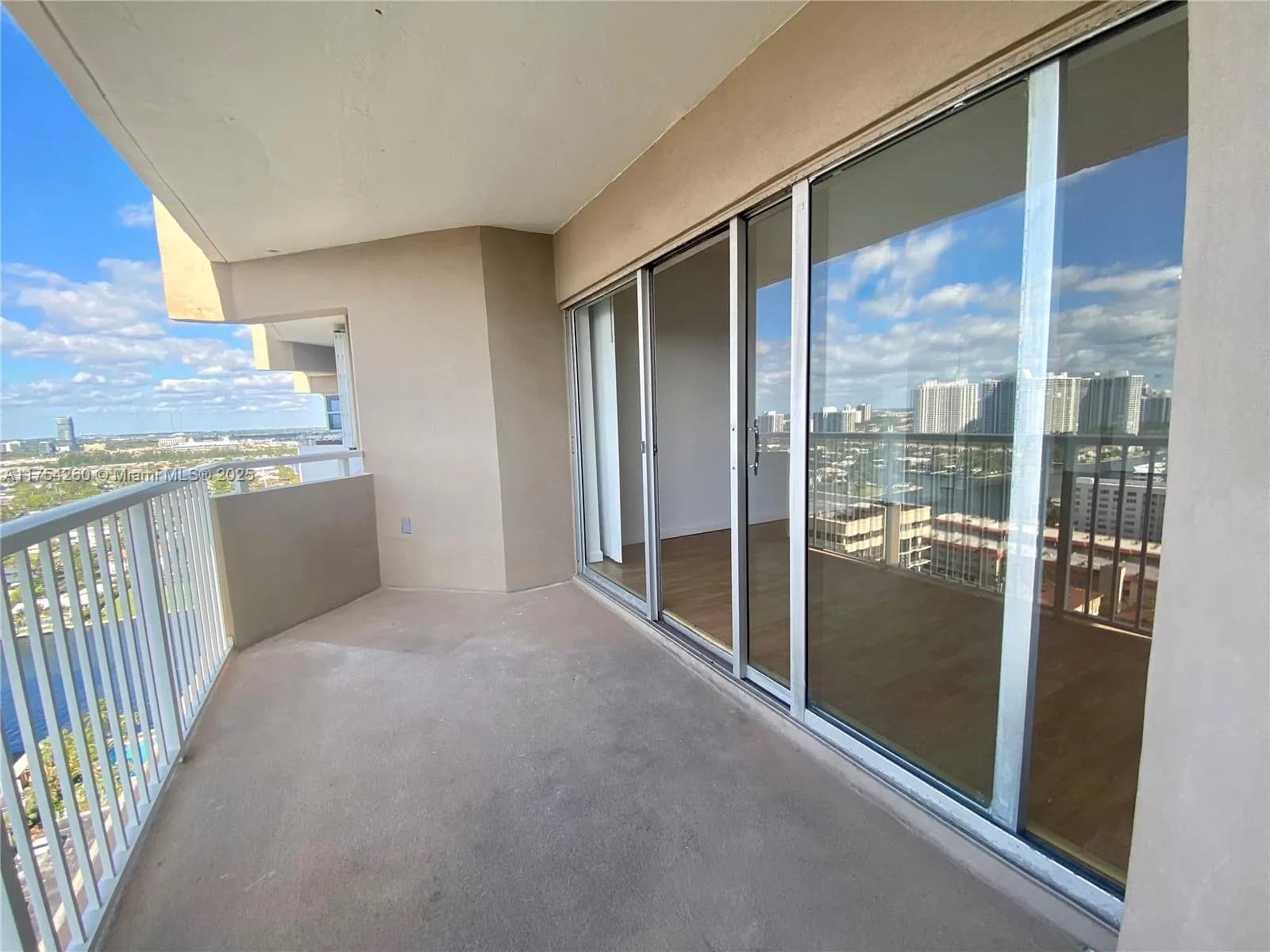 1985 S Ocean Dr # 22A, Hallandale Beach FL 33009