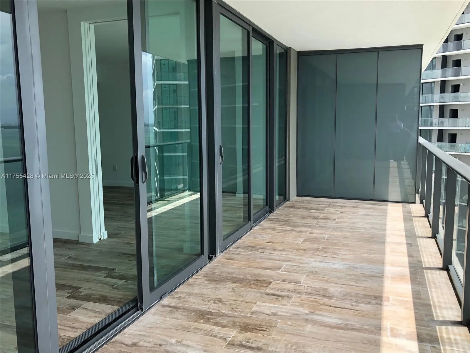 650 NE 32nd St # 2006, Miami FL 33137