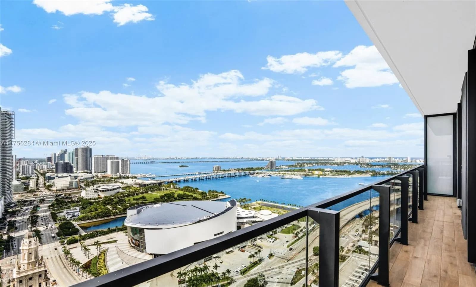 398 NE 5th St, Miami FL 33132