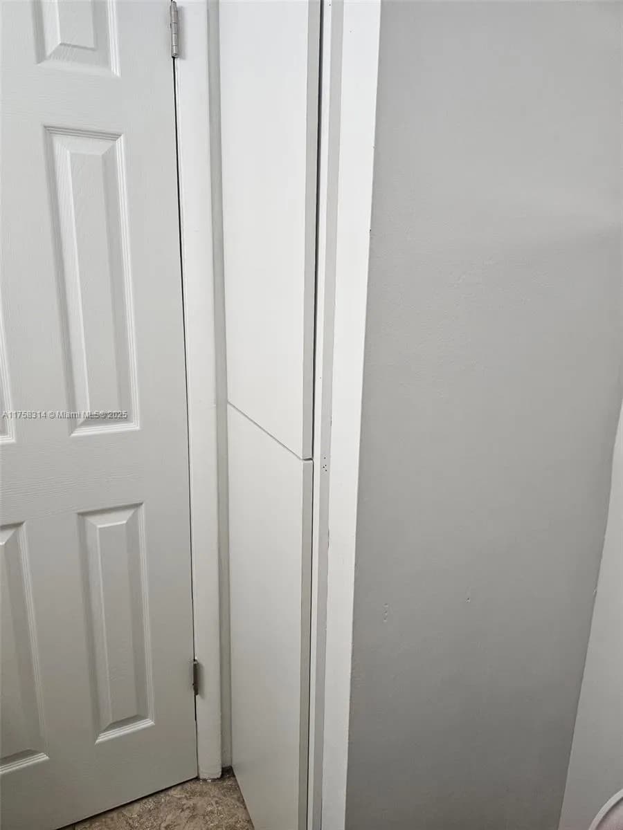 2900 N Pine Island Rd # 212, Sunrise FL 33322