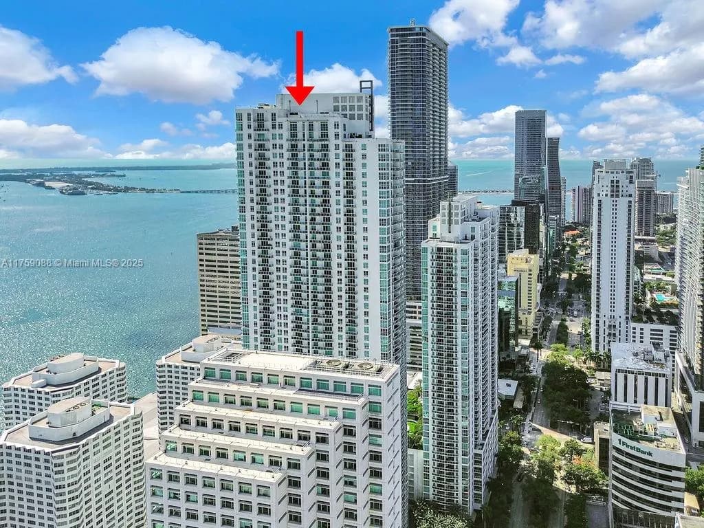 950 Brickell Bay Dr # 3605, Miami FL 33131