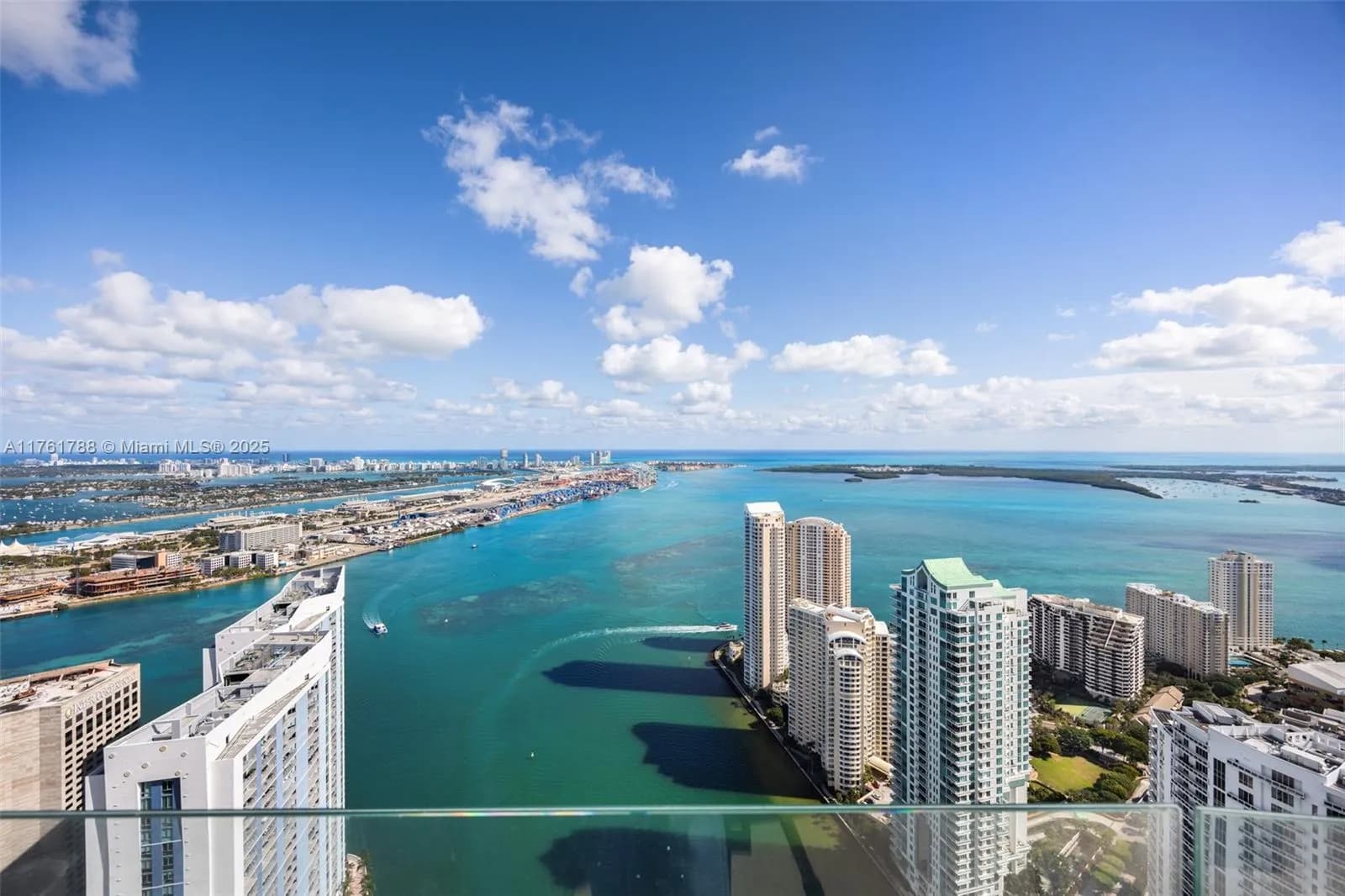 300 Biscayne Blvd Way, Miami FL 33131