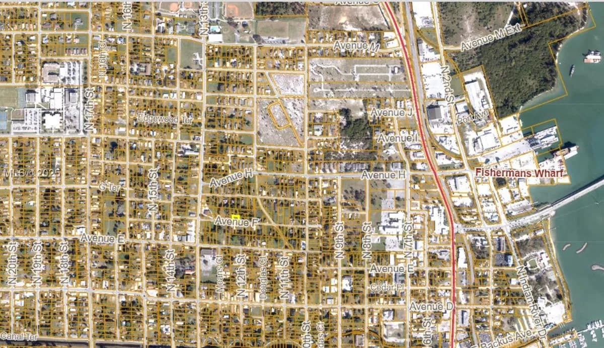 1126 Avenue F, Fort Pierce FL 34950