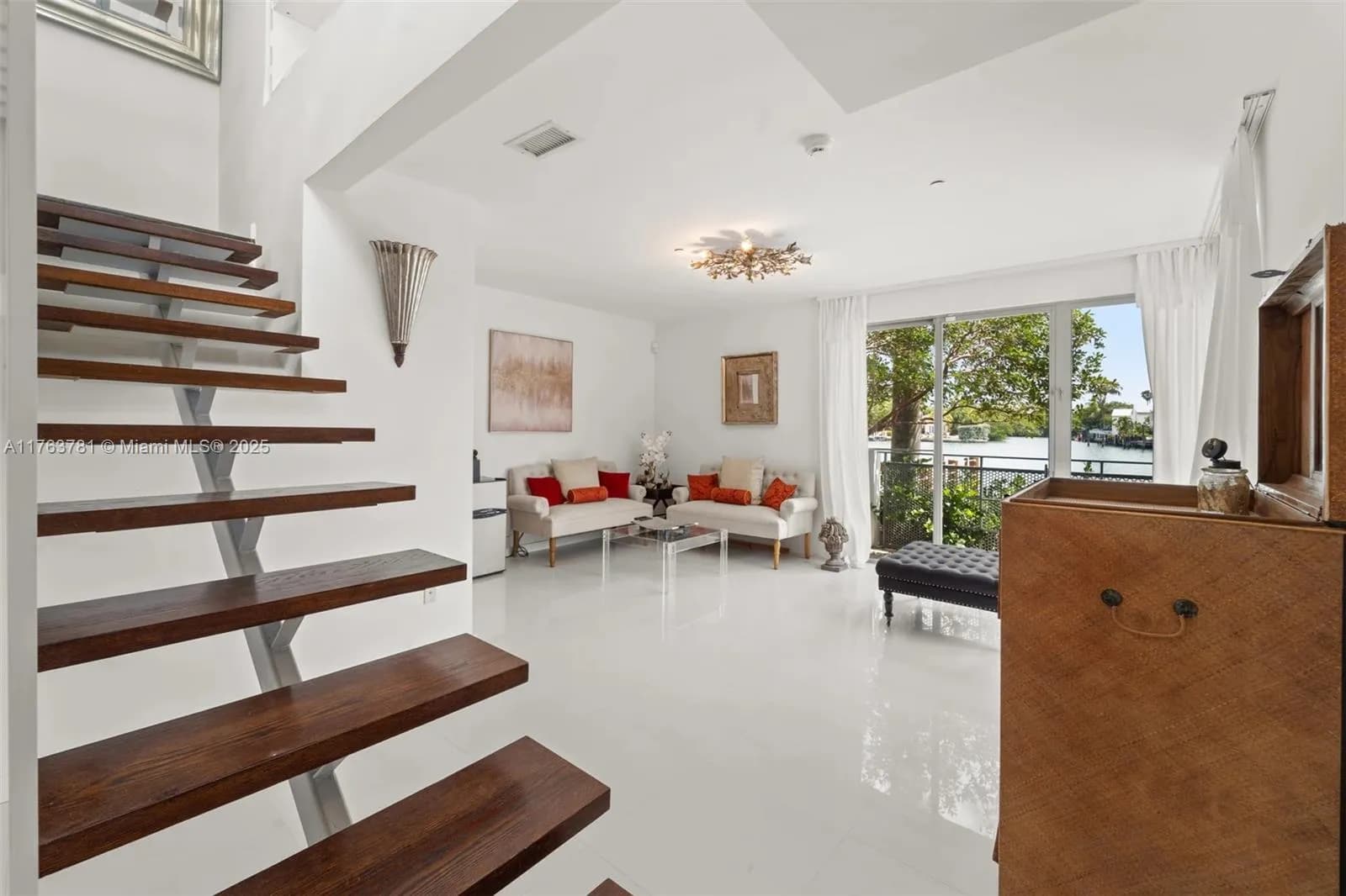 155 N Shore Dr # 1, Miami Beach FL 33141