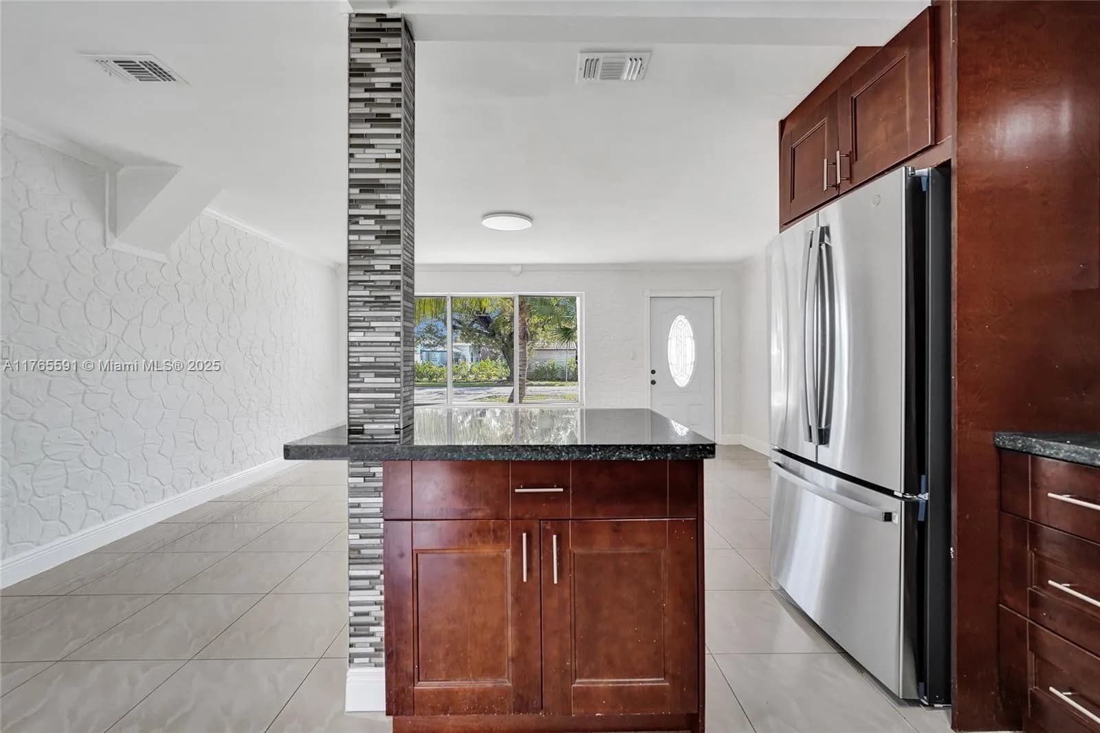 924 N 30th Rd, Hollywood FL 33021