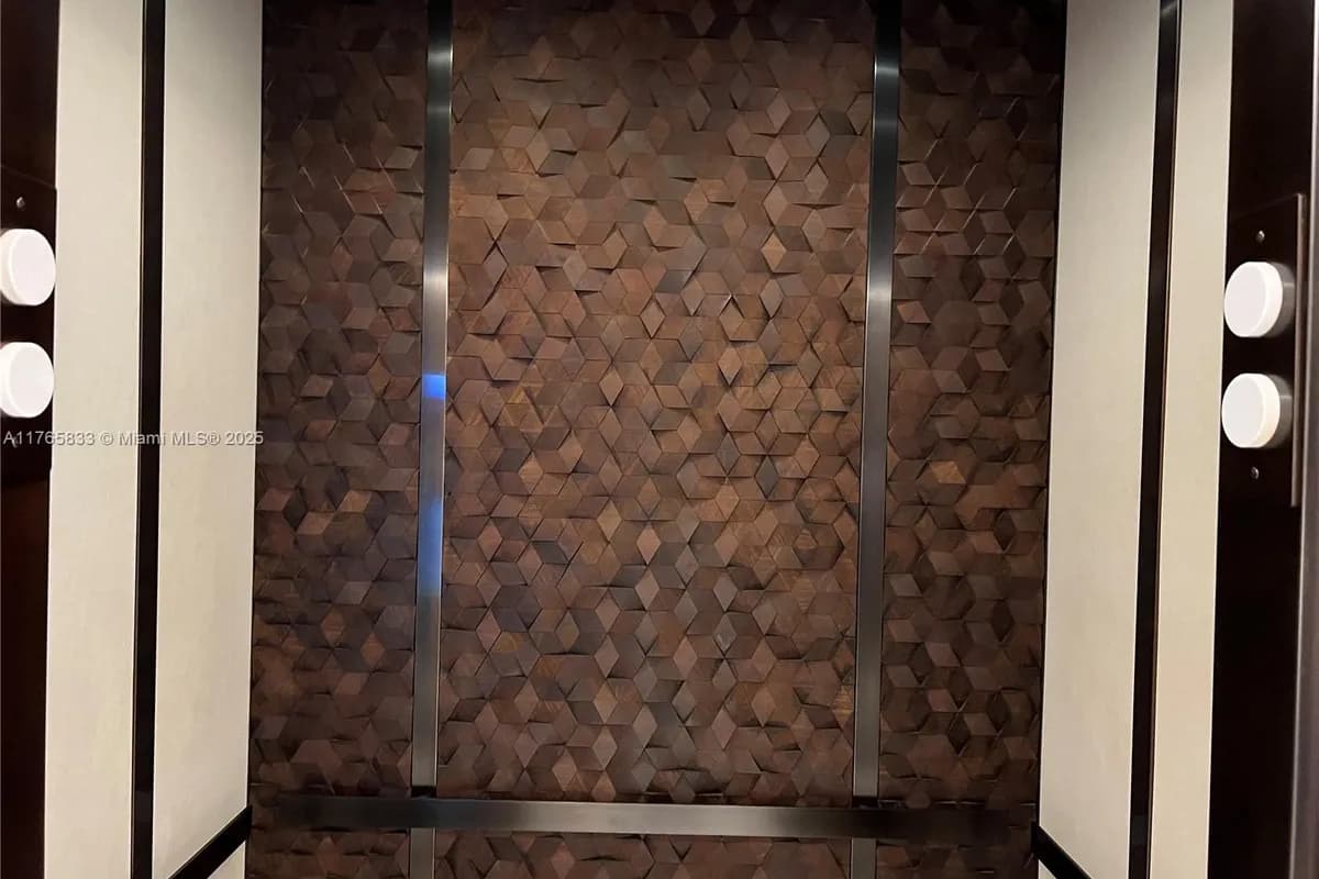 1451 Brickell Ave # 2004, Miami FL 33131