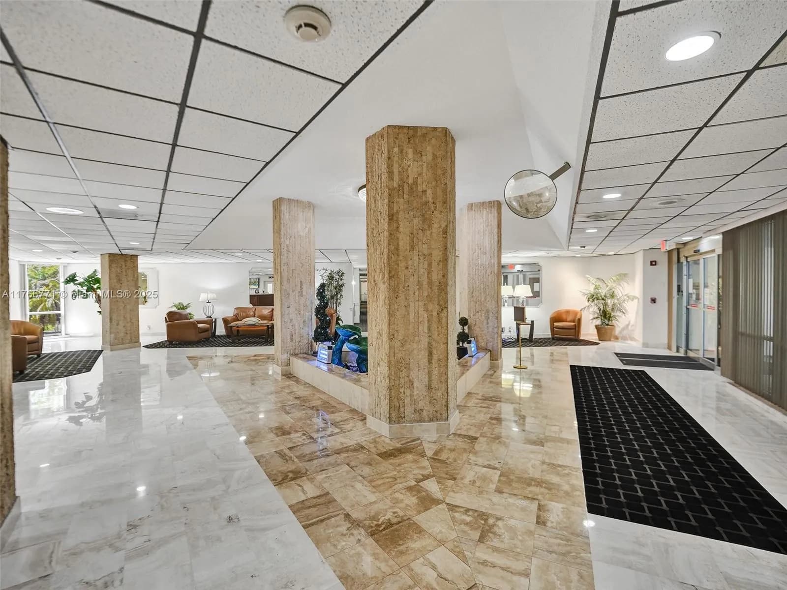 10777 W Sample Rd # 904, Coral Springs FL 33065