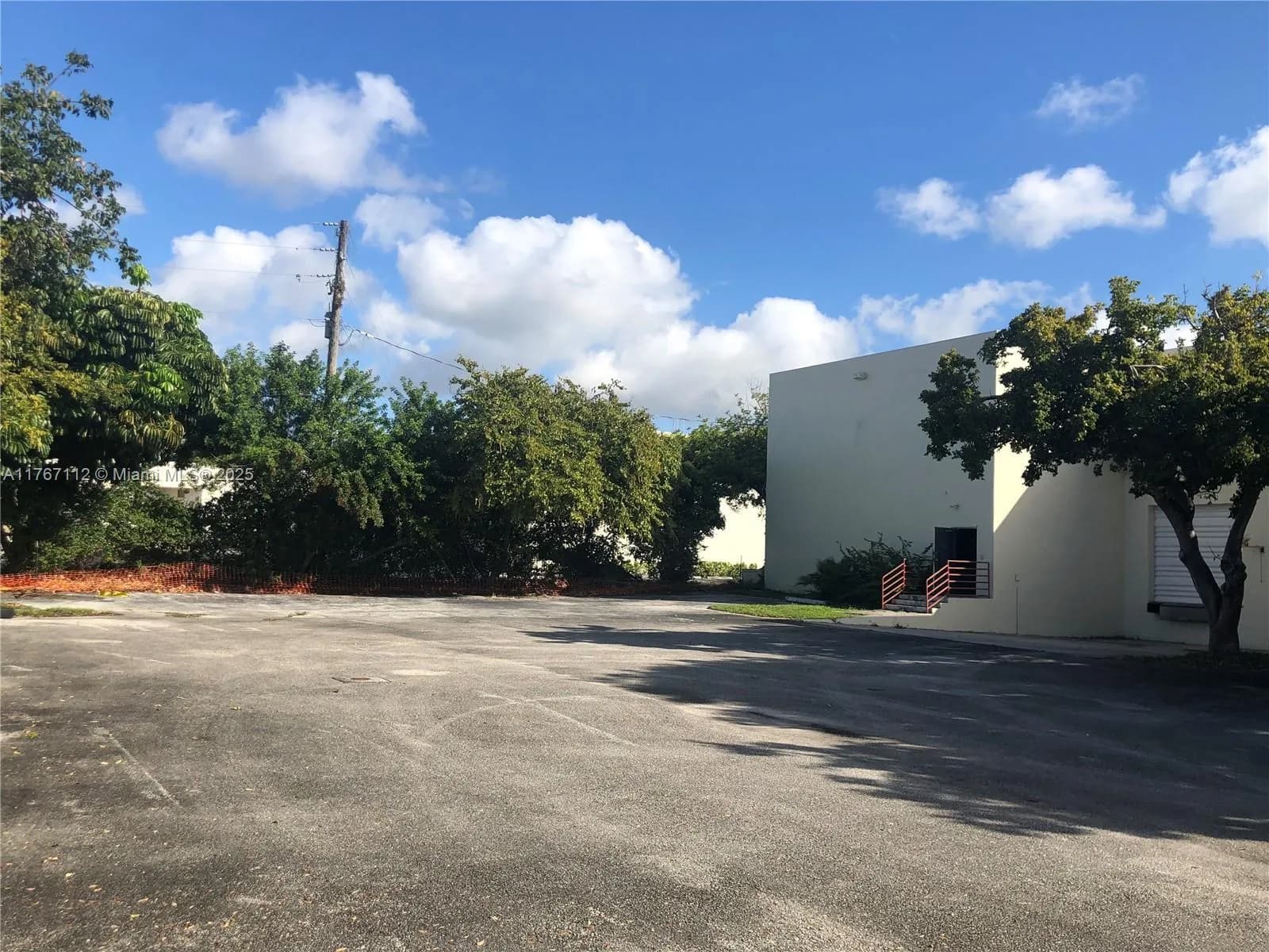 3501 NW 54th St, Fort Lauderdale FL 33309