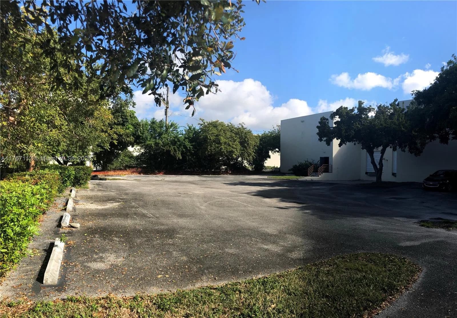 3501 NW 54th St, Fort Lauderdale FL 33309