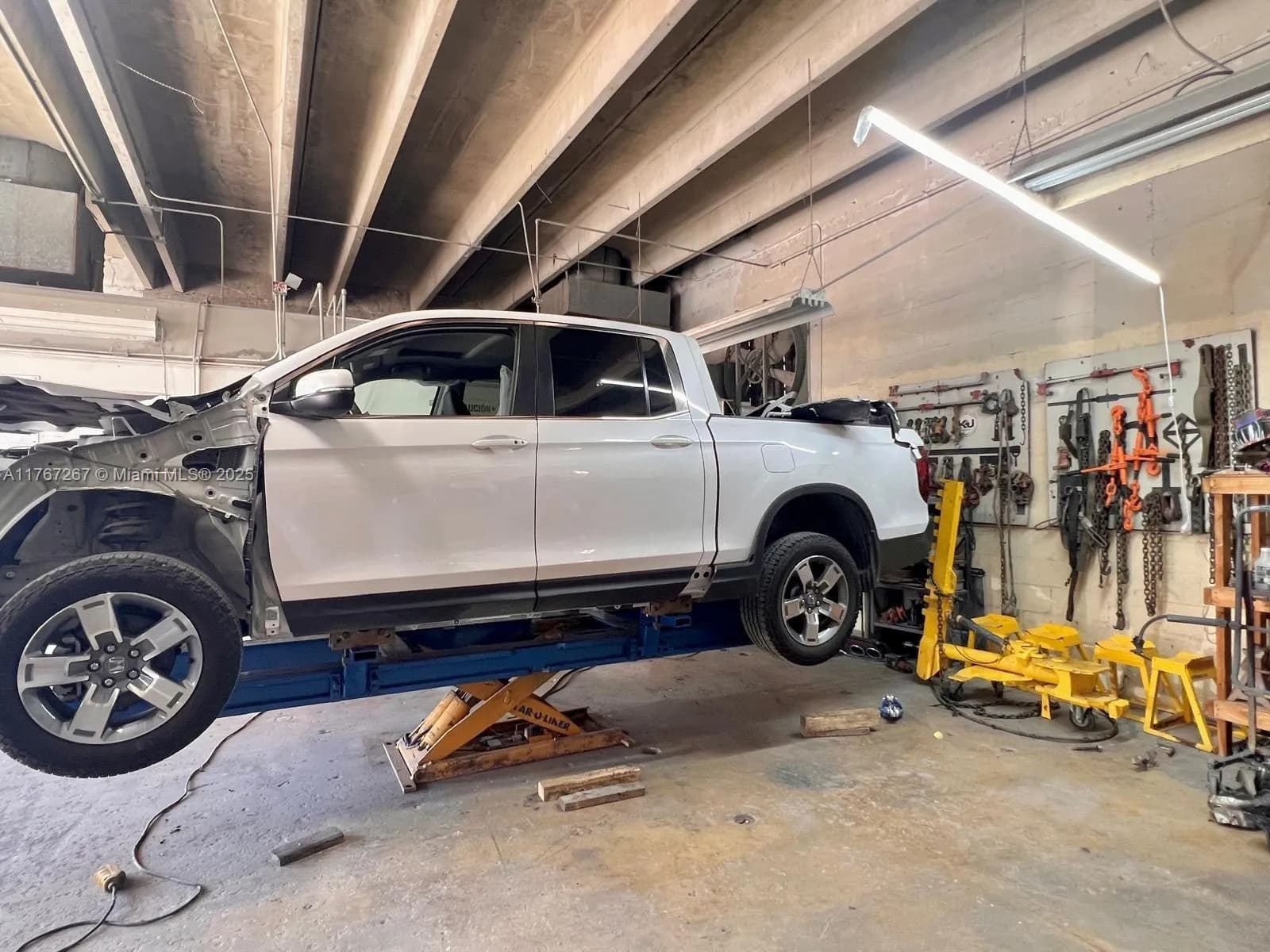 Body Shop Business For Sale, Hialeah FL 33014