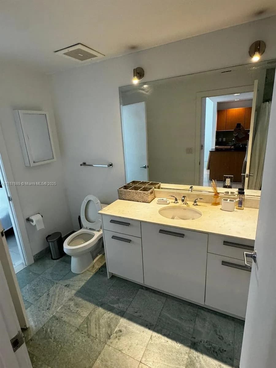 1050 Brickell Ave # 2908, Miami FL 33131