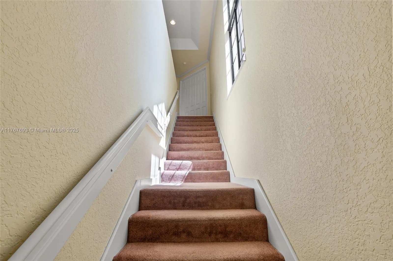 2790 center court dr # 31, Weston FL 33332