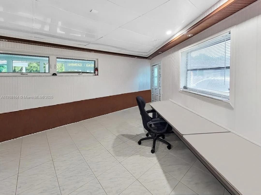 2455 NE 137th St, North Miami Beach FL 33181